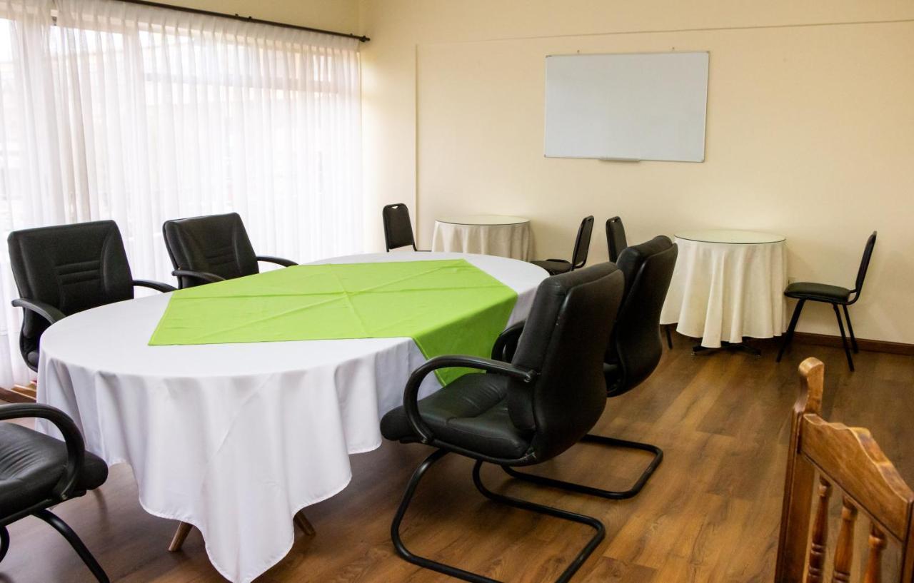 Hotel Gran Muso Los Angeles  Ngoại thất bức ảnh