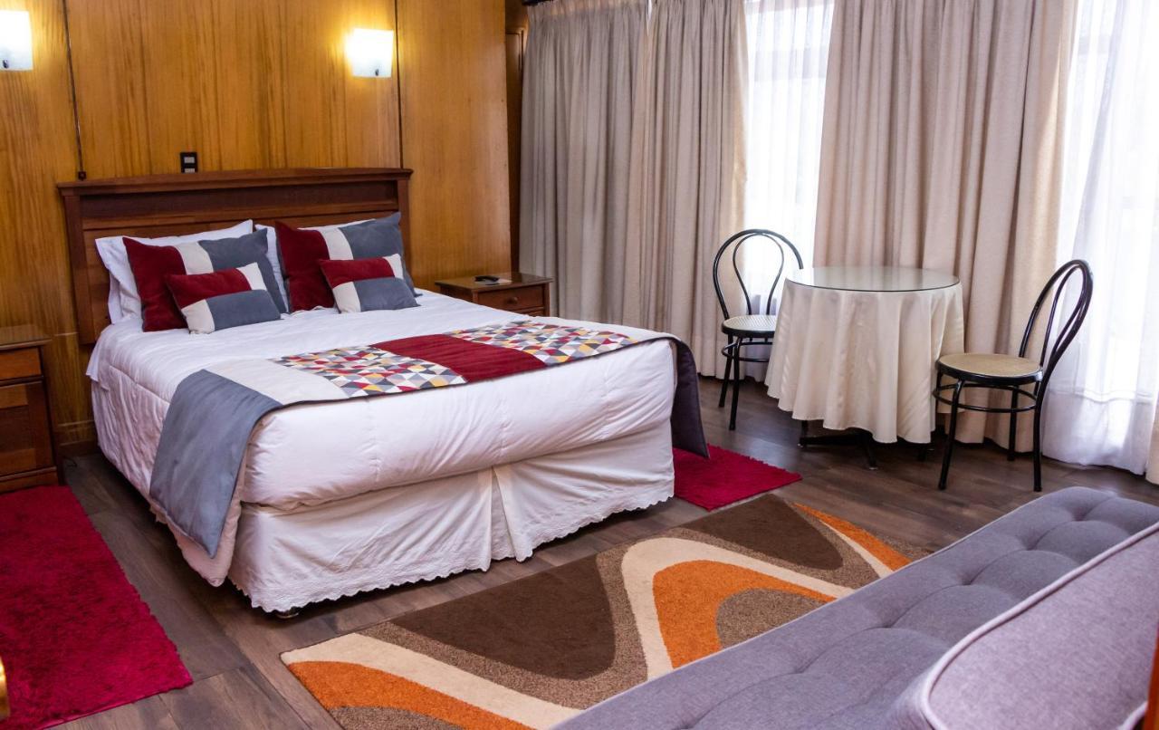 Hotel Gran Muso Los Angeles  Ngoại thất bức ảnh