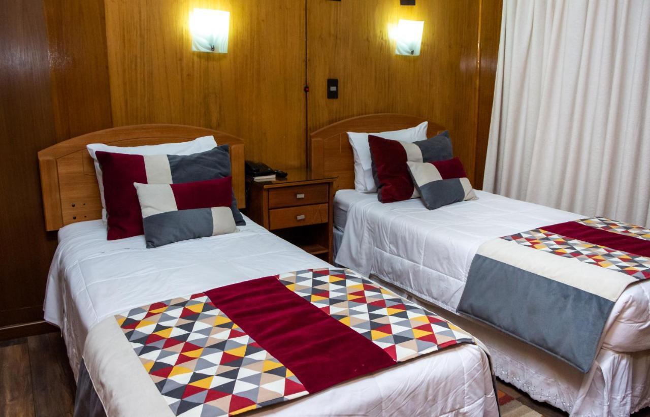 Hotel Gran Muso Los Angeles  Ngoại thất bức ảnh