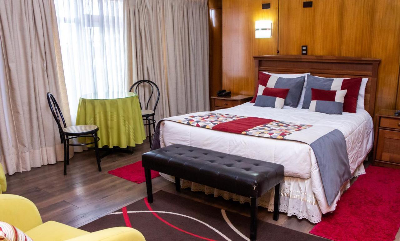 Hotel Gran Muso Los Angeles  Ngoại thất bức ảnh